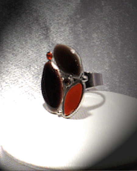 Bague En Verre Blanc Rayé Orange - Diamètre 1,9 Cm, Taille ~59 - Occasion Superbe état