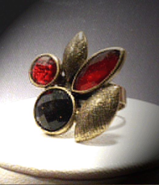 Bague rouge
