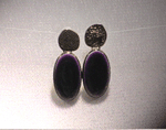 Boucles d'oreilles violettes