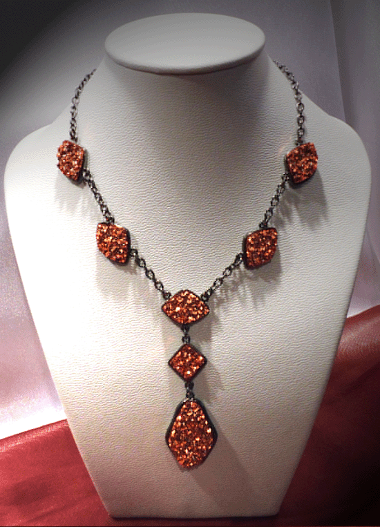 Collier orange