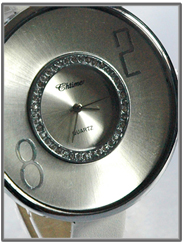 Montre femme fantaisie-blanche