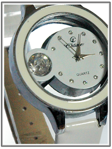 Montre femme blanche